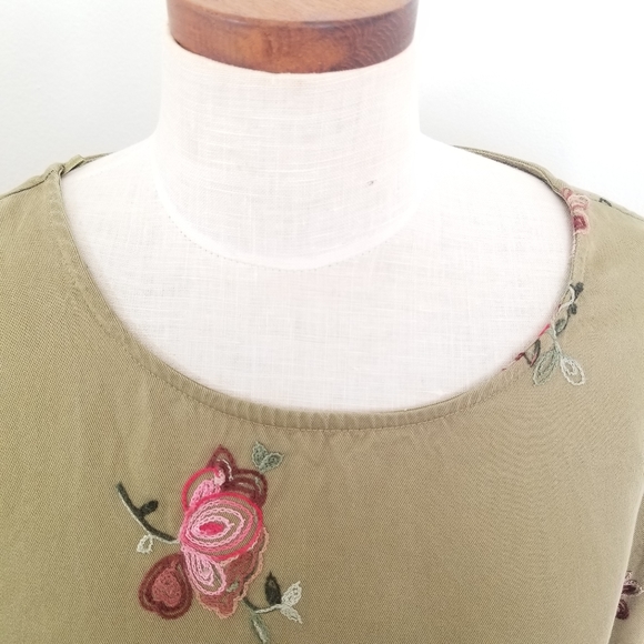 John Mark Green Embroidered Floral Tunic Size Large - Picture 15 of 16